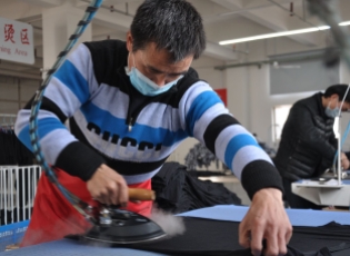 东莞文化衫定制避坑攻略：看这5点选对源头厂家